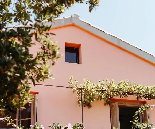 U Parasu Tatil Evi Santa-Maria-Figaniella